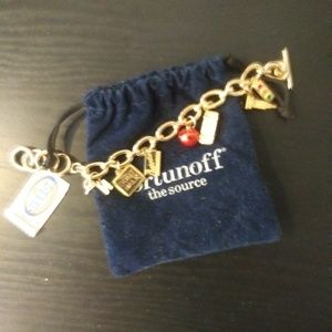 Charm bracelet